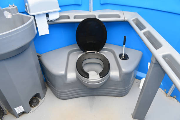 Best Emergency porta potty rental  in Cut Bank, MT